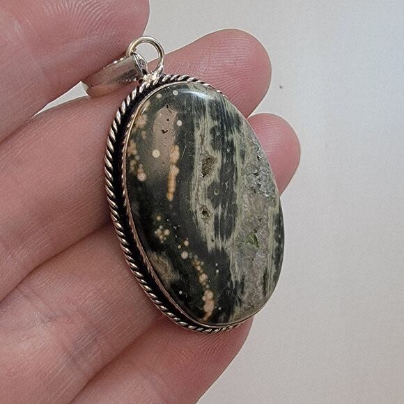 Necklace Pendant Kambaba Jasper Oval Handmade Jewelry in Sterling Silver Setting - Picture 4 of 10